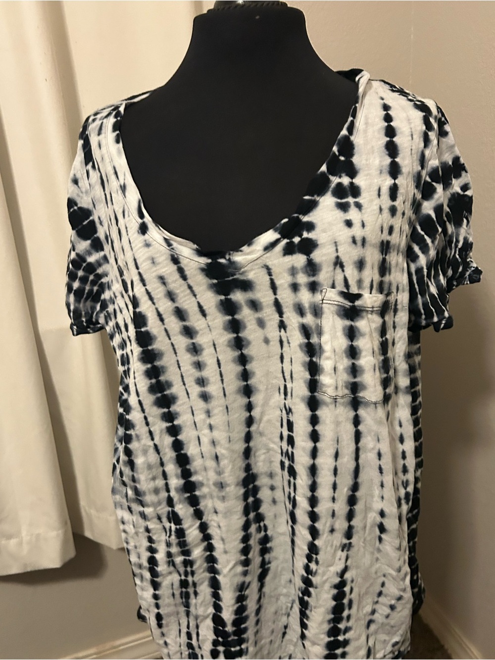 torrid Black & White Tie-Dye Pocket Tee